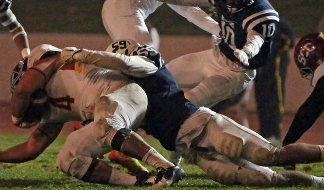 Linebacker Kunaszyk named NorCal League Defensive Player of the Year
