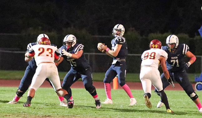 American River leading in regional football poll