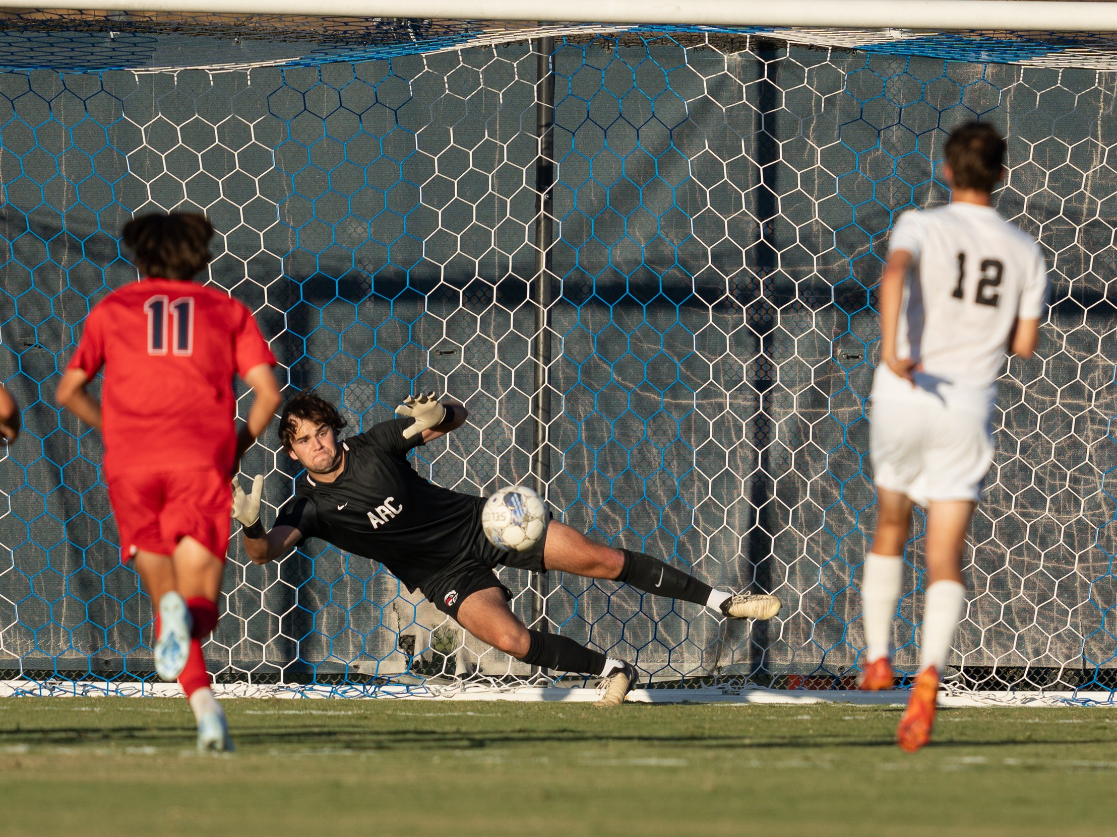 Men's Soccer Ties College of the Sequoias in Non-Conference Match