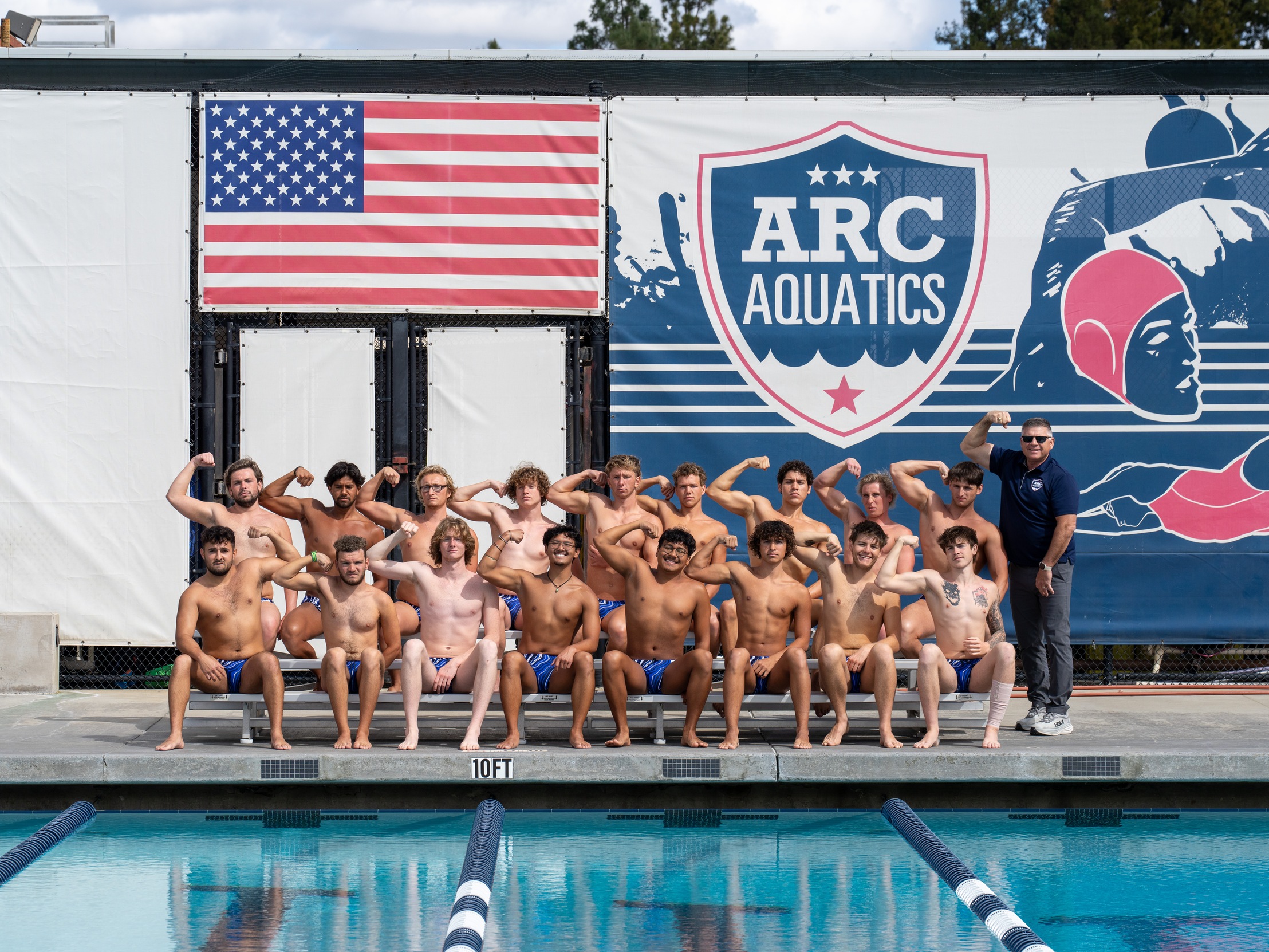 Men's Swimming and Diving Finishes 9th in the State