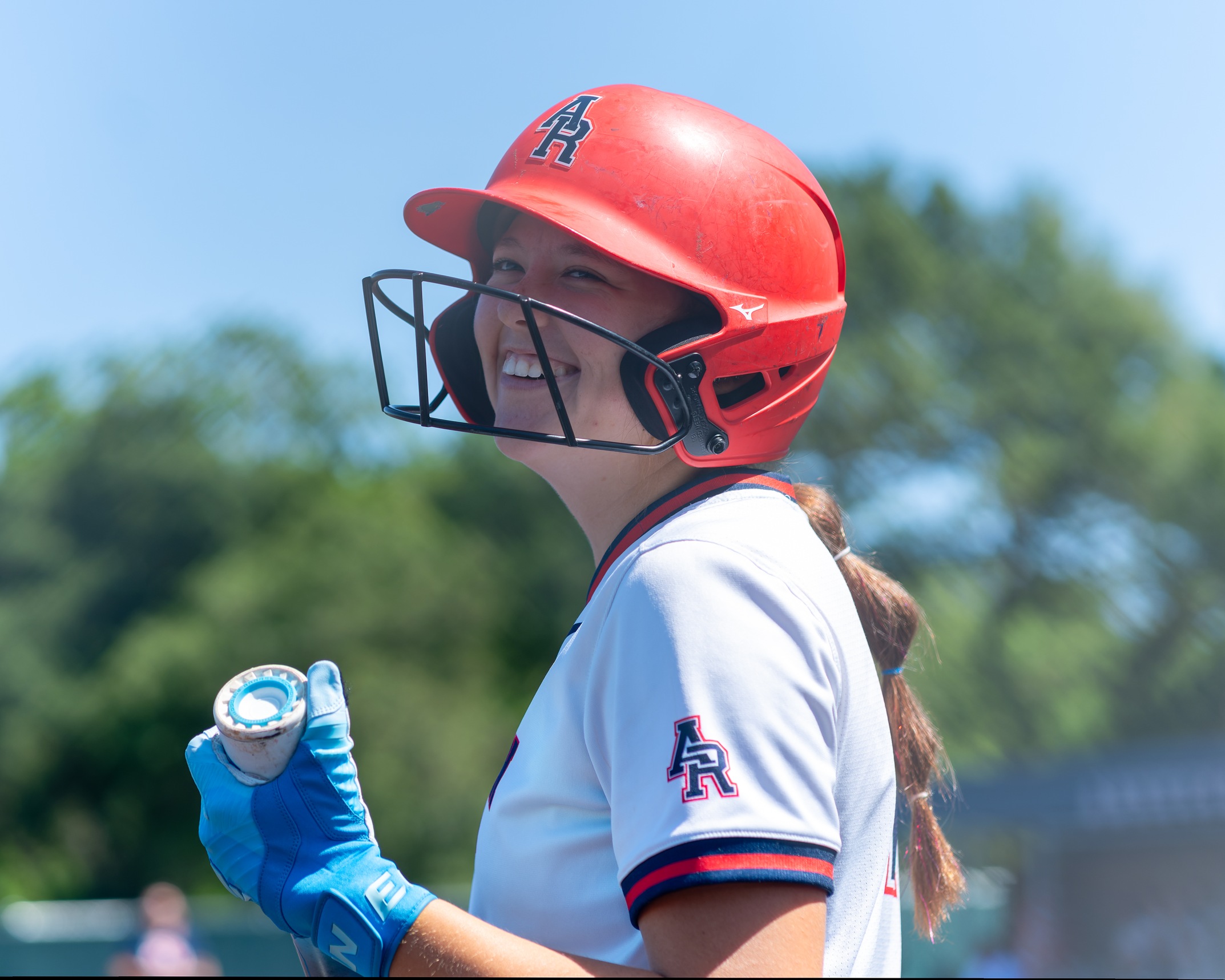 Softball Defeats Folsom Lake College to Move into Second Place and a Game Out of First Place in Conference