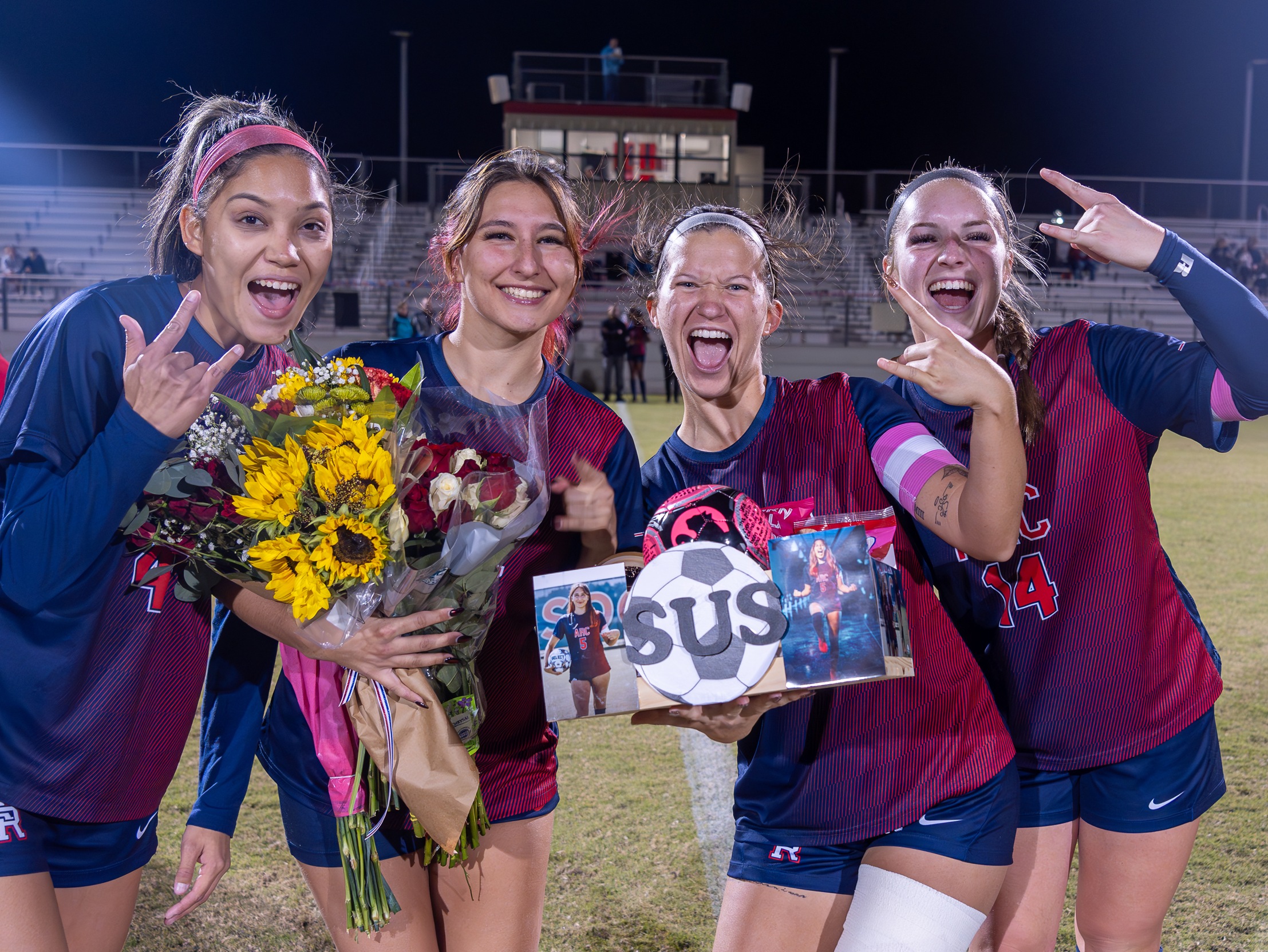 Women's Soccer Closes Out the Season with a 6-0 Victory Over Sacramento City College